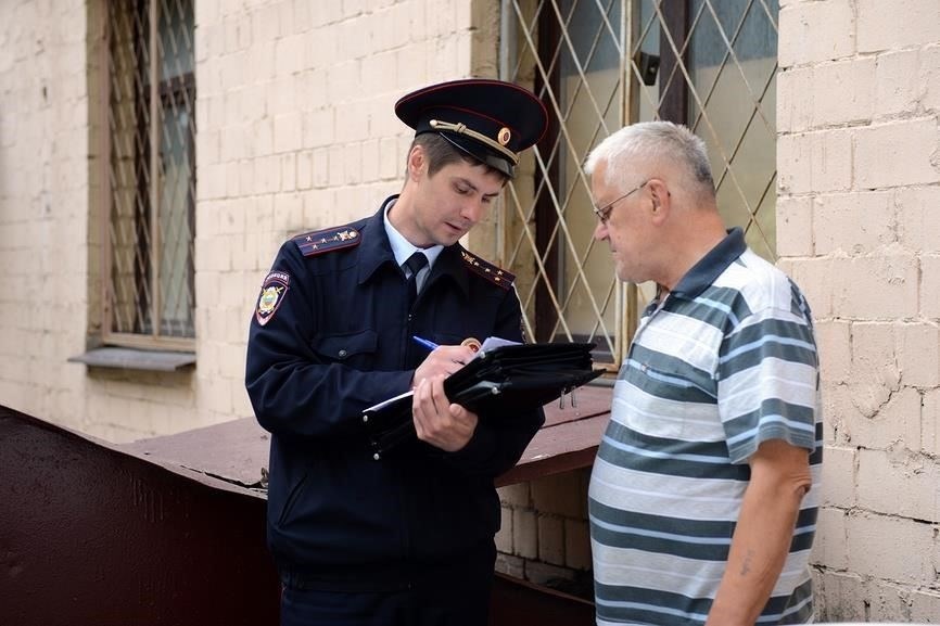 Чем занимается инспектор по делам несовершеннолетних на практике?
