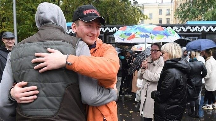 Что нужно взять с собой в военкомат: документы и личные вещи