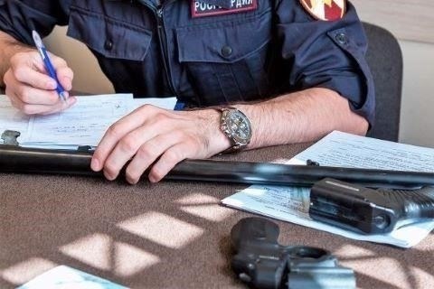 Как забрать оружие с временного хранения в Министерстве внутренних дел (МВД): Ожидаемое время и пропущенные этапы