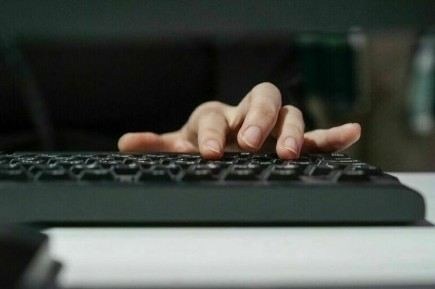Как продление срока службы может отразиться на социальной политике государства?