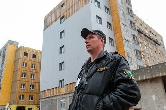 Нелицензированные должности охранников в Москве