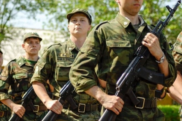 Как тахикардия влияет на службу в армии: синусовая и другие виды