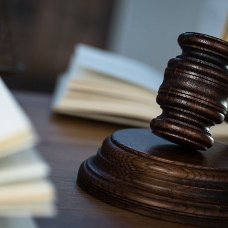 Кто выдает свидетельство об освобождении от налоговых обязательств?