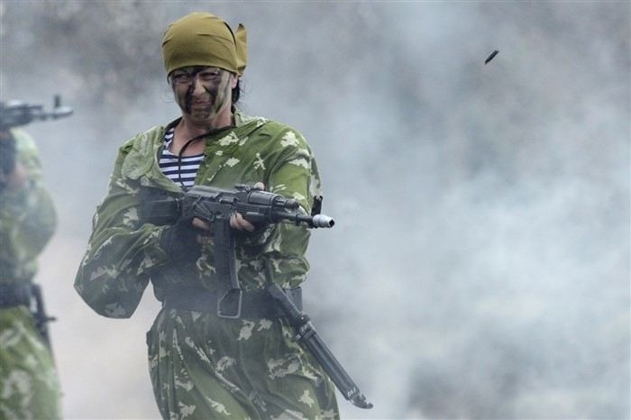 С какими проблемами женщины сталкиваются на военной службе?